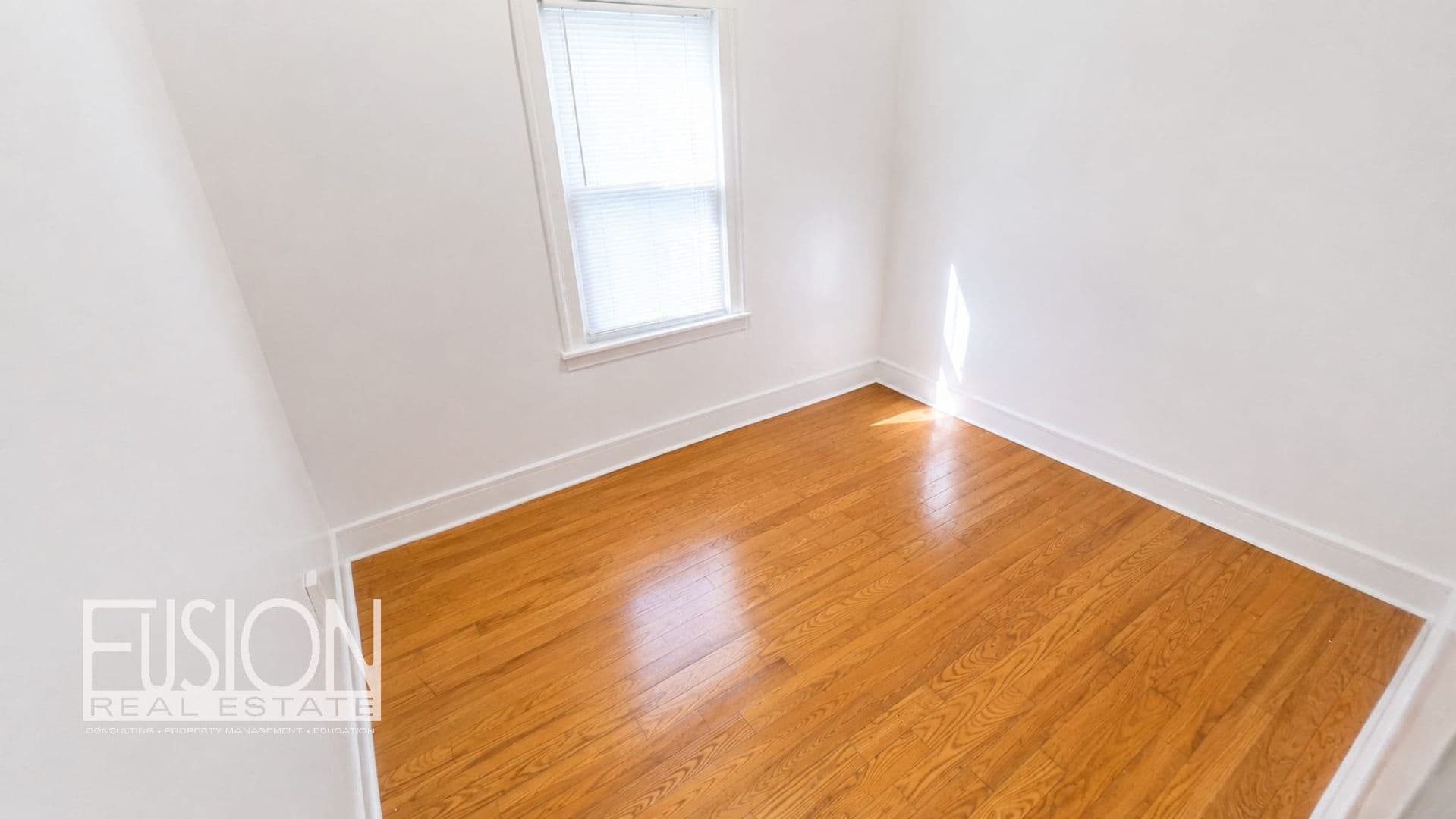 Burlington Apartment: 21-25 Elmwood Avenue