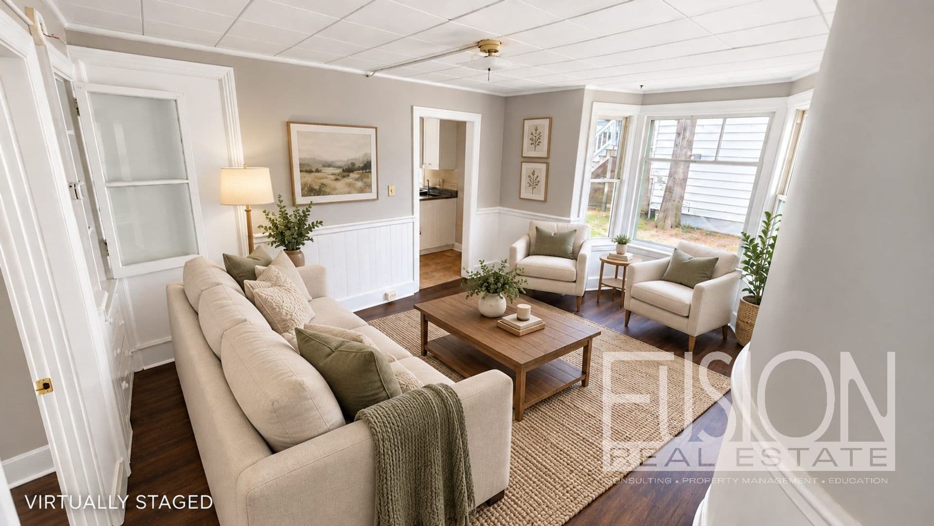 Burlington Apartment: 46 Lafountain Street