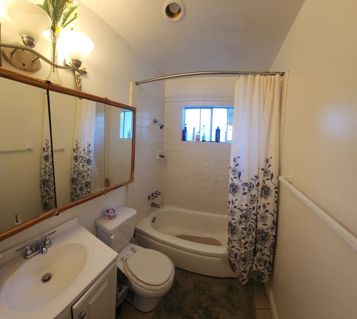 San Luis Obispo House: 1321 Madonna Road