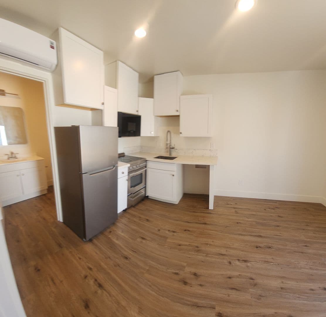San Luis Obispo House: 536 Hathway Avenue