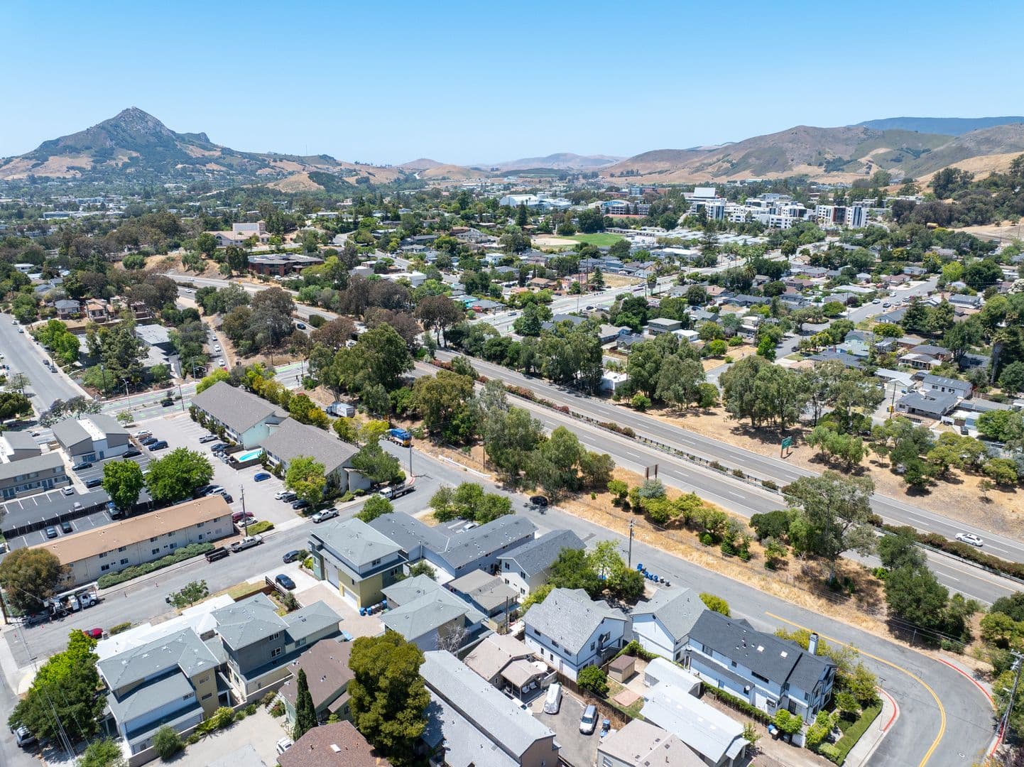 San Luis Obispo House: 1939 Abbott Street