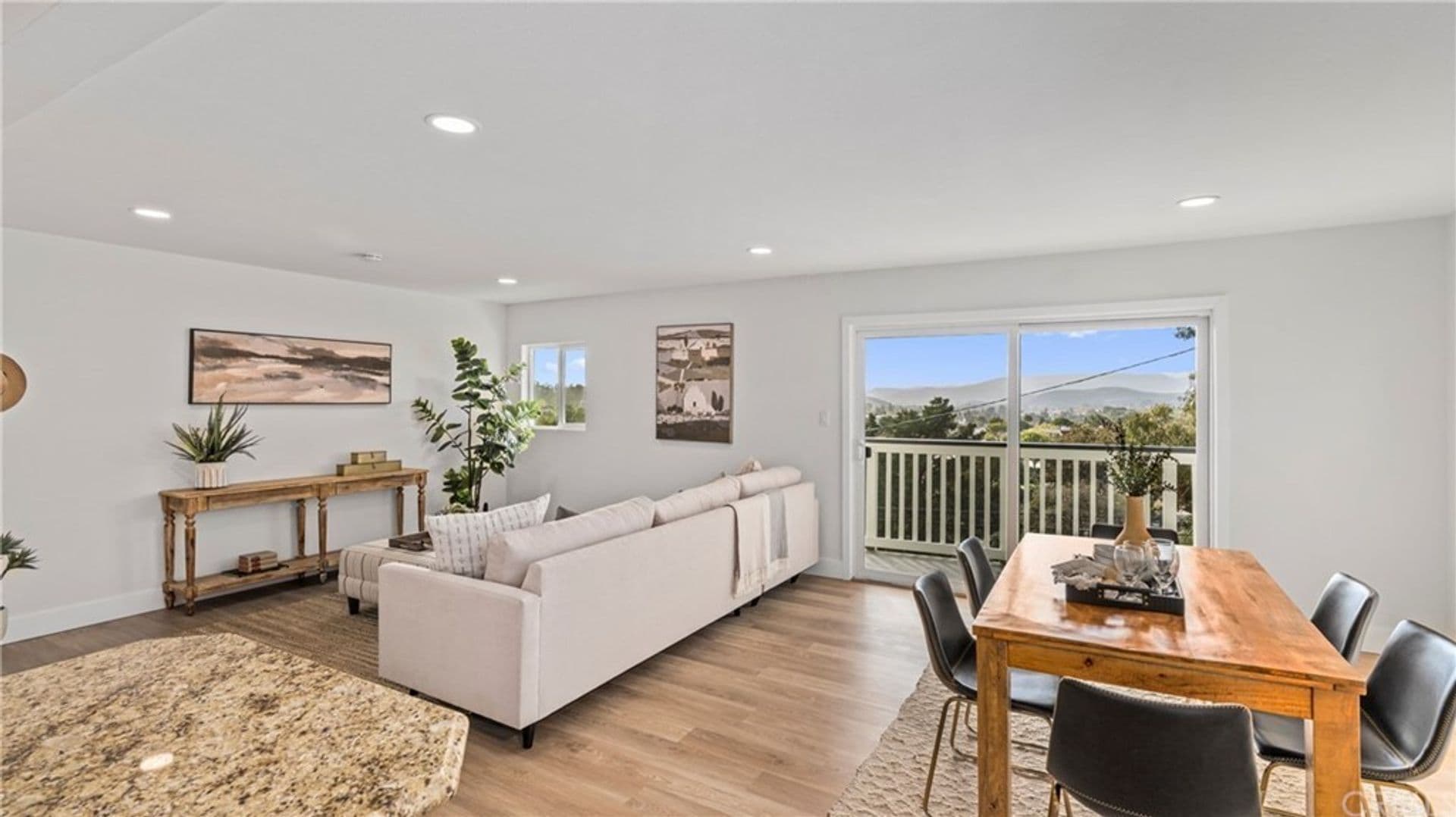 San Luis Obispo House: 381 Santa Maria Avenue