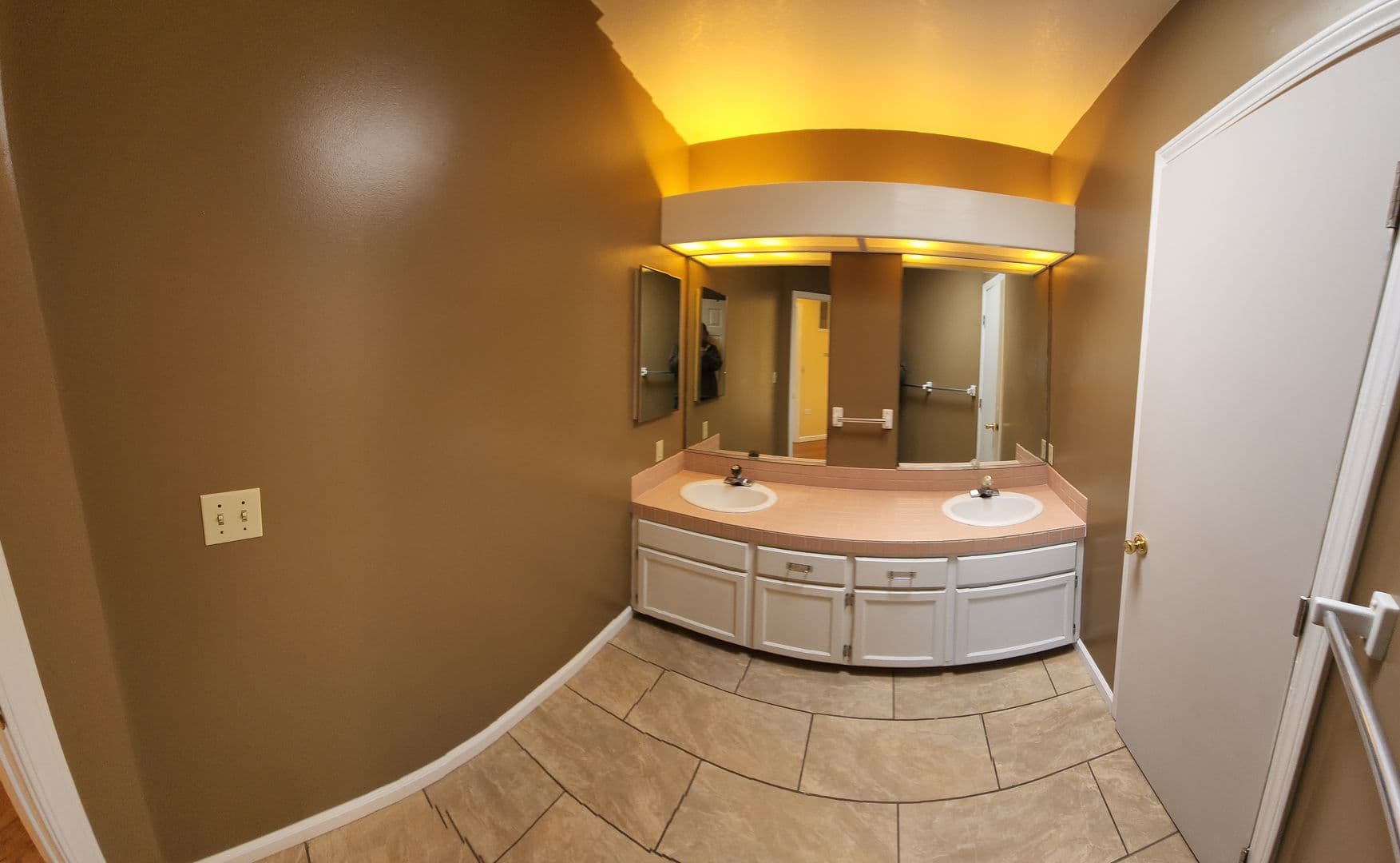 San Luis Obispo House: 603 Luneta Drive