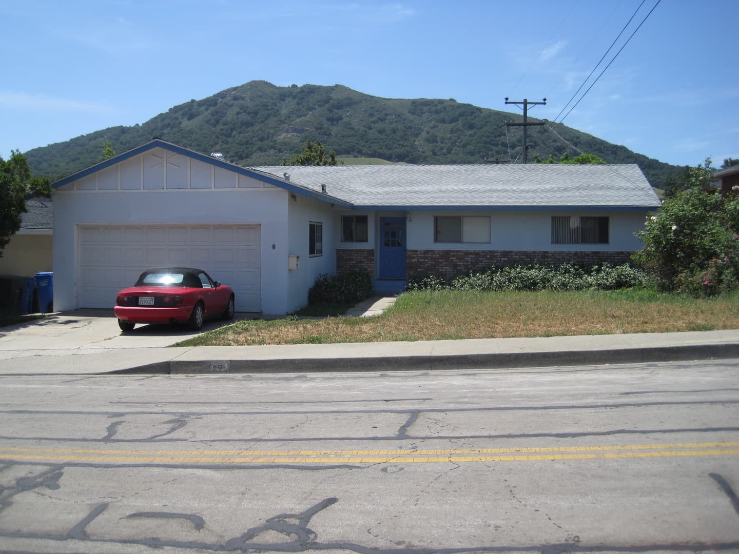 San Luis Obispo House: 147 Cerro Romauldo***