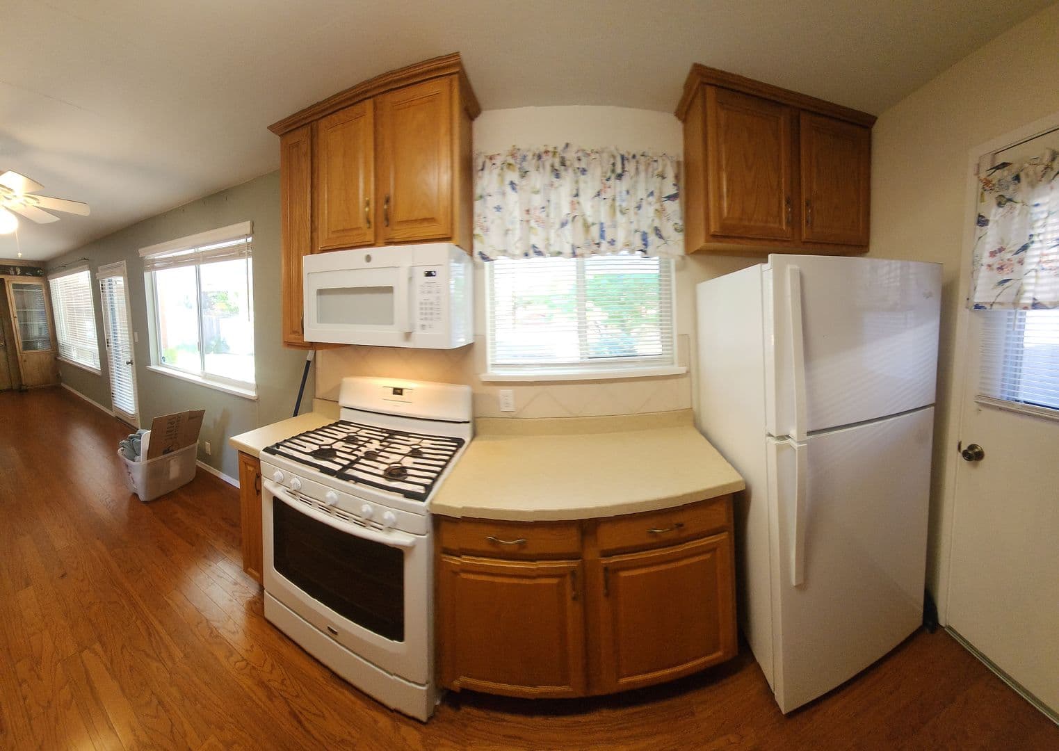 San Luis Obispo Apartment: 295 and 297 Cerro Romauldo