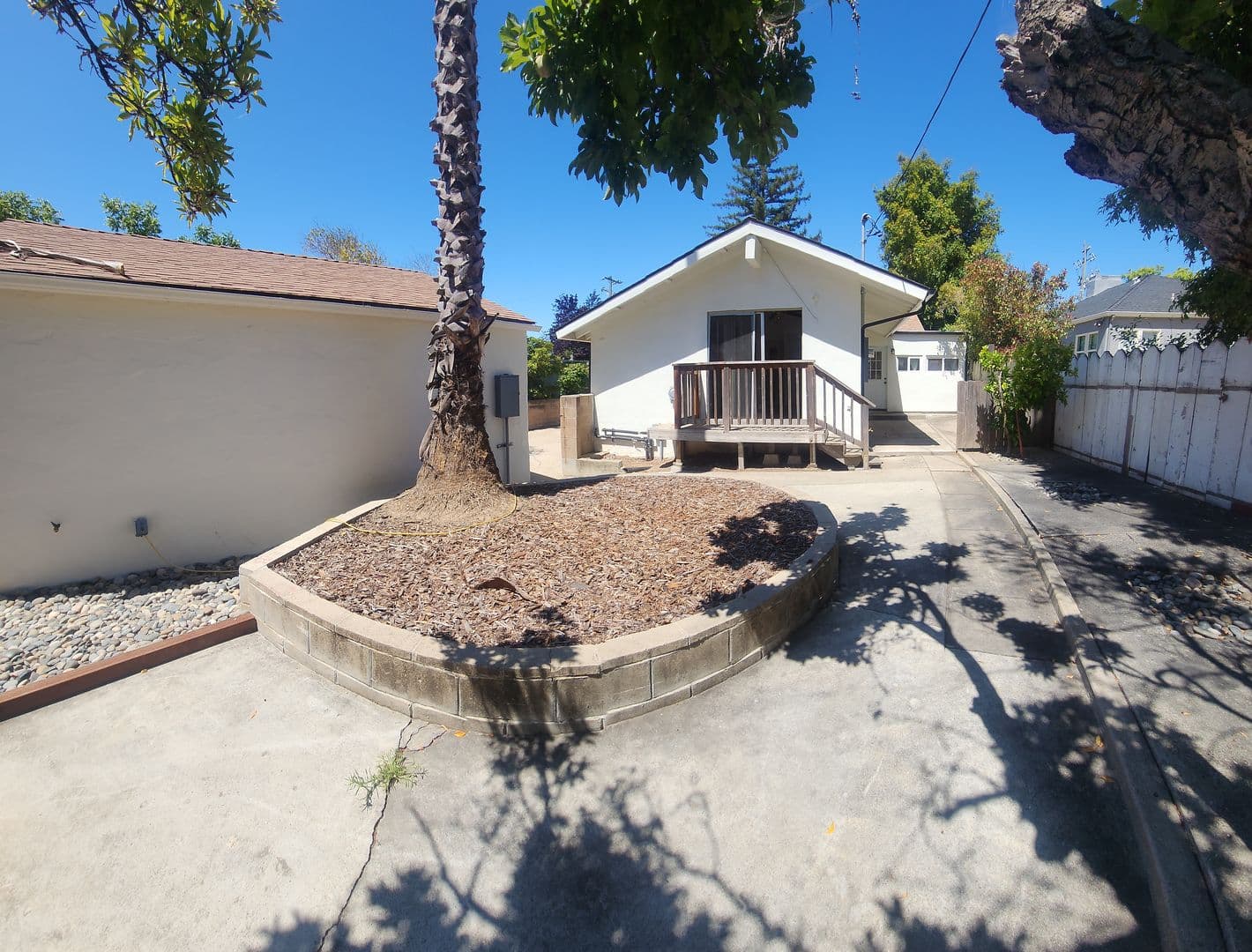 San Luis Obispo House: 536 Hathway Avenue