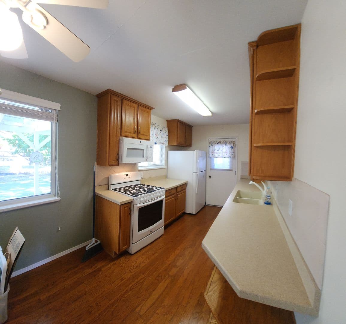 San Luis Obispo Apartment: 295 and 297 Cerro Romauldo