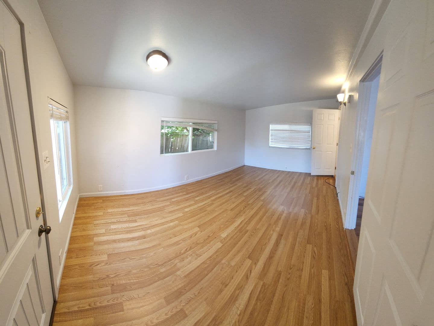 San Luis Obispo House: 147 Cerro Romauldo***