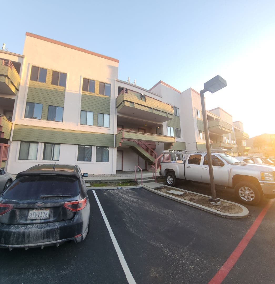 San Luis Obispo House: 1239 Foothill #205