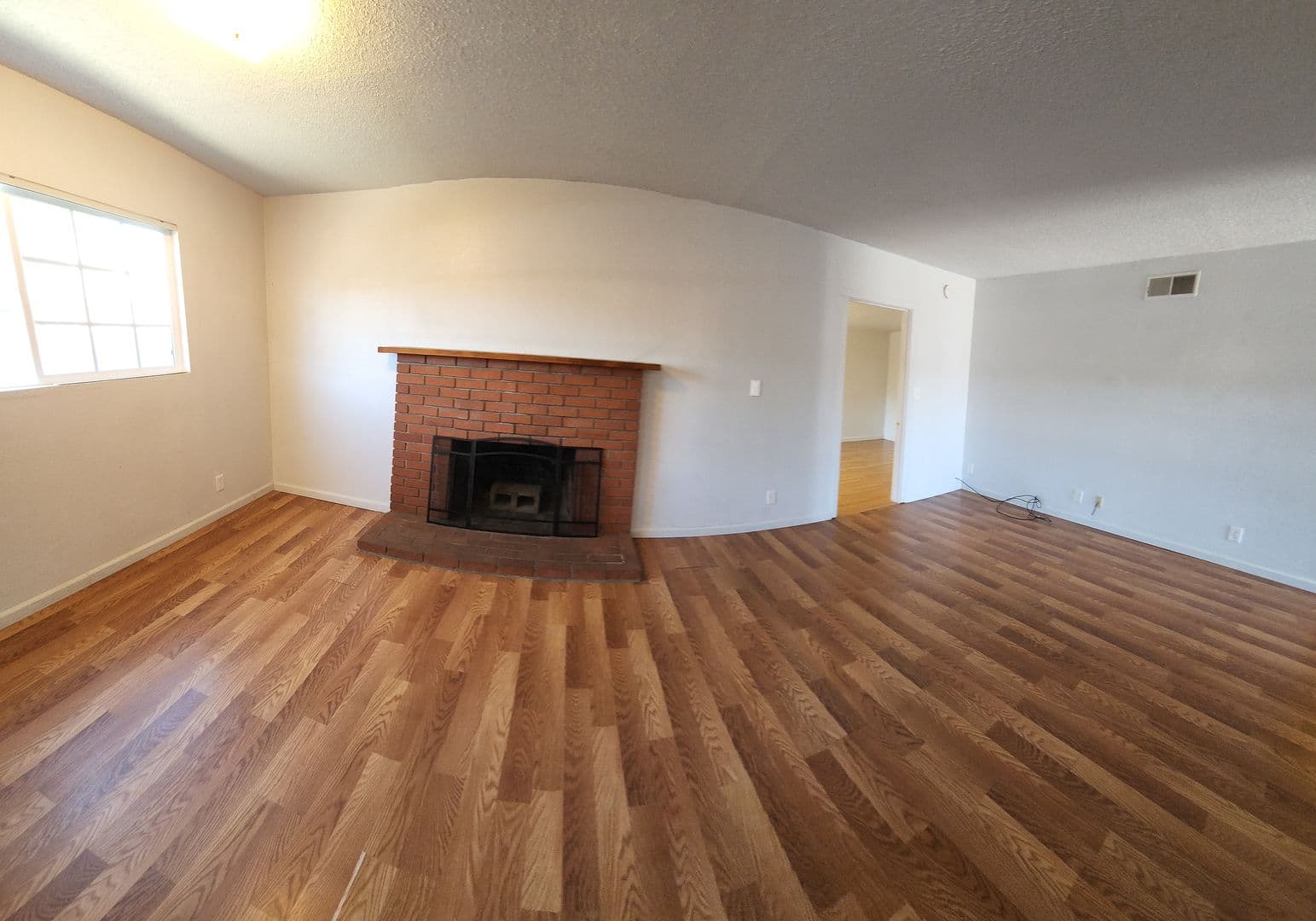 San Luis Obispo House: 147 Cerro Romauldo***