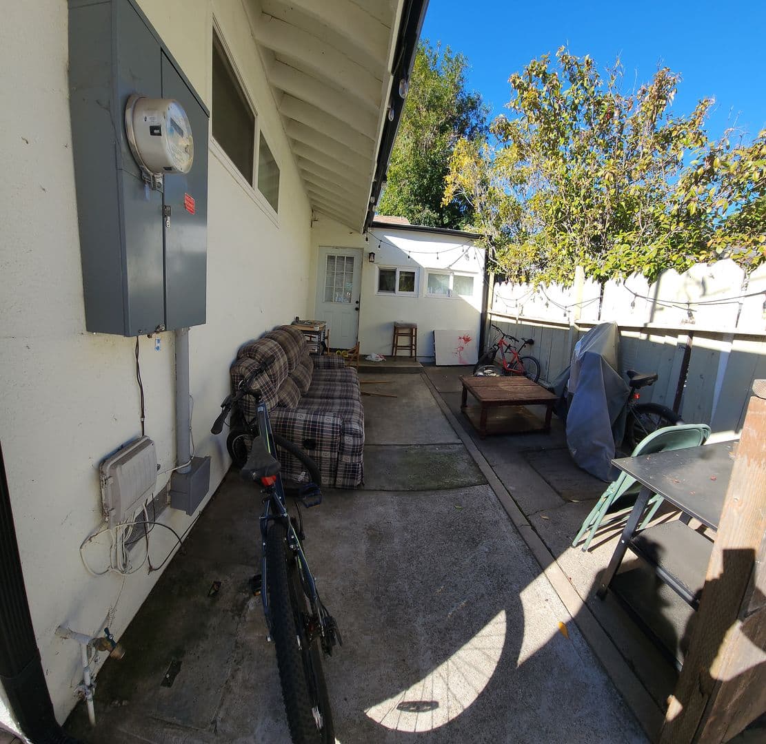 San Luis Obispo House: 536 Hathway Avenue