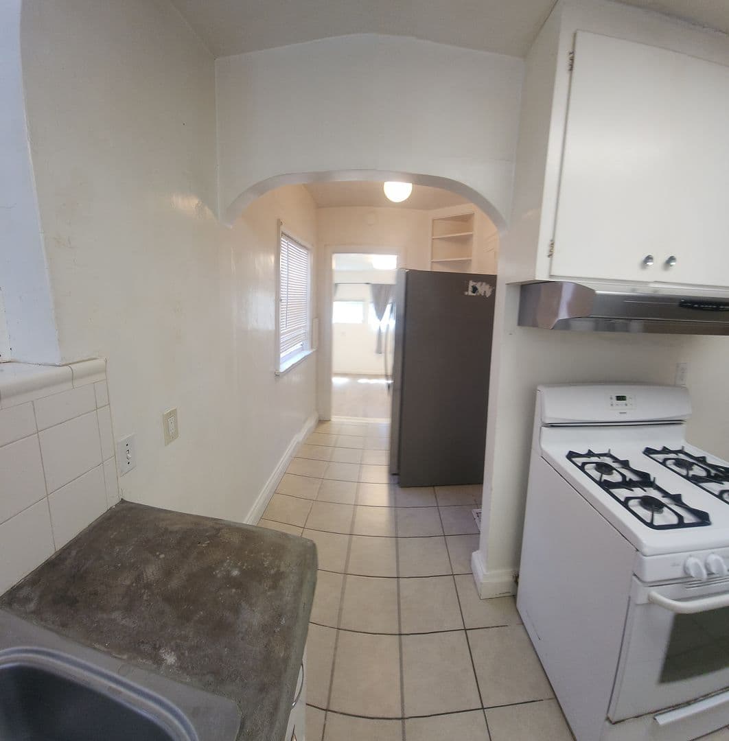 San Luis Obispo House: 536 Hathway Avenue