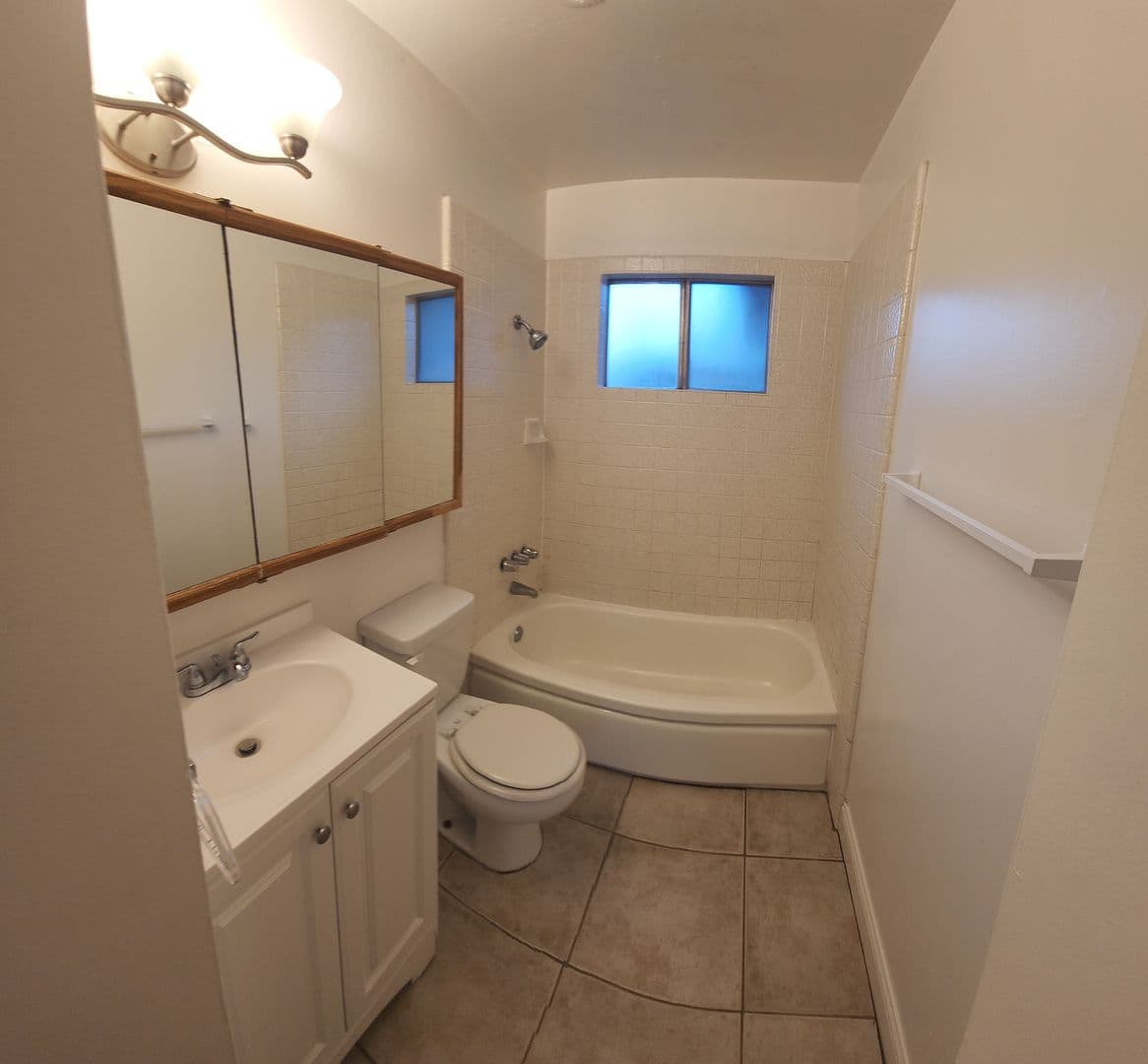 San Luis Obispo House: 1321 Madonna Road