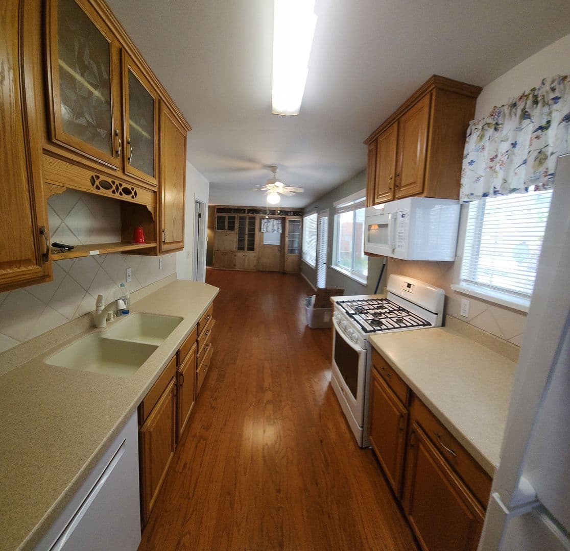 San Luis Obispo Apartment: 295 and 297 Cerro Romauldo