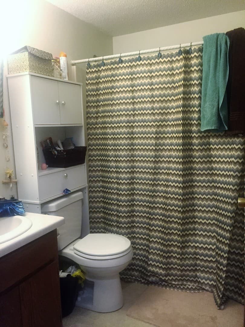 Eau Claire Apartment: 2318 Sessions St