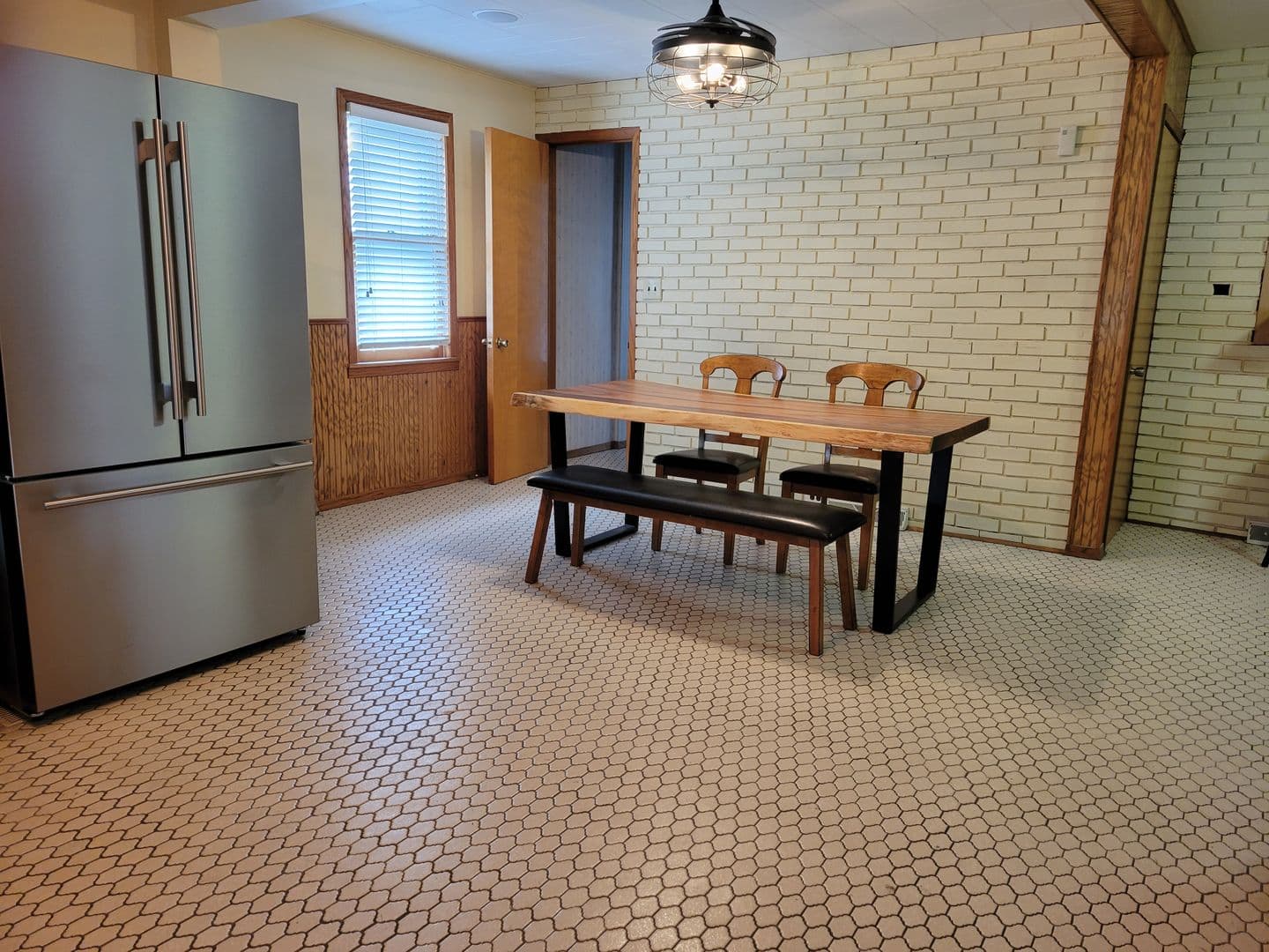 La Crosse House: 1426 Bainbridge Street