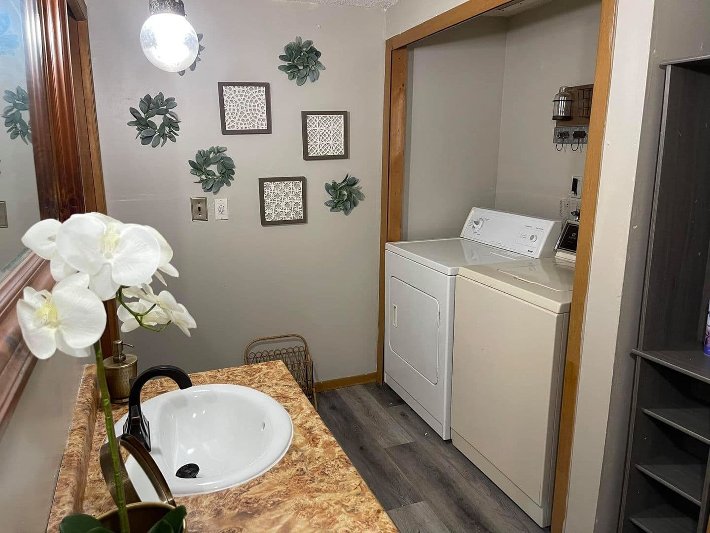 LA CROSSE House: 1430 Bainbridge Street