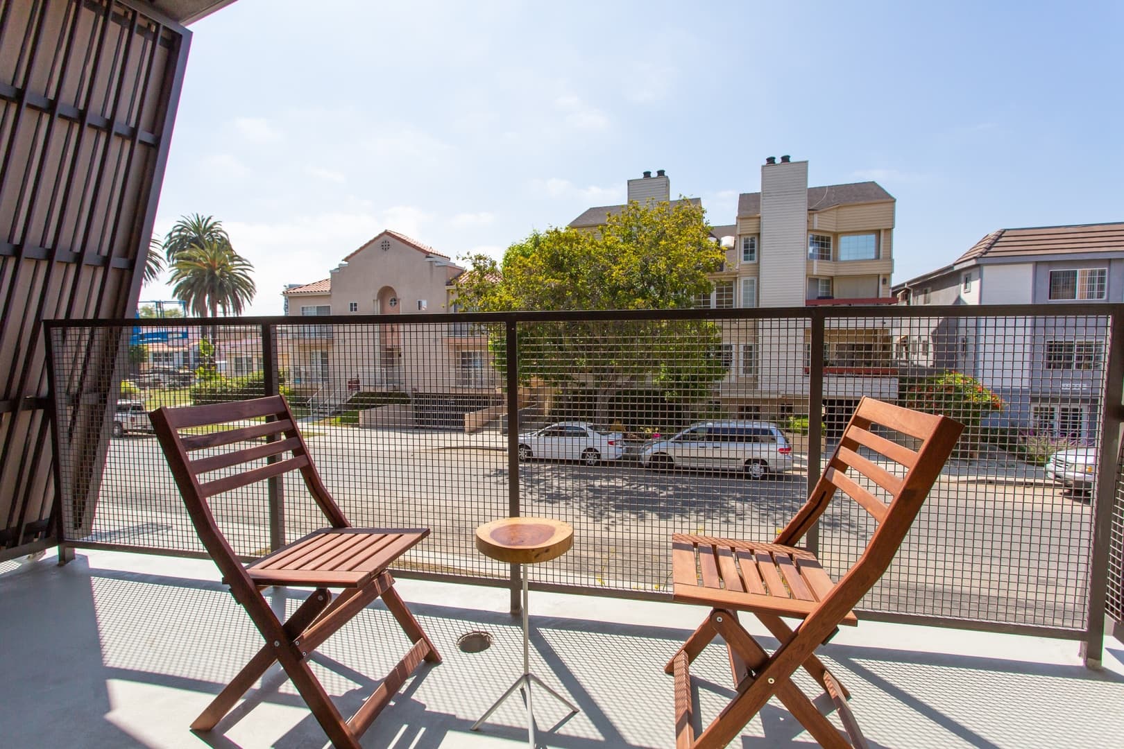Los Angeles Apartment: 11830 Courtleigh Drive