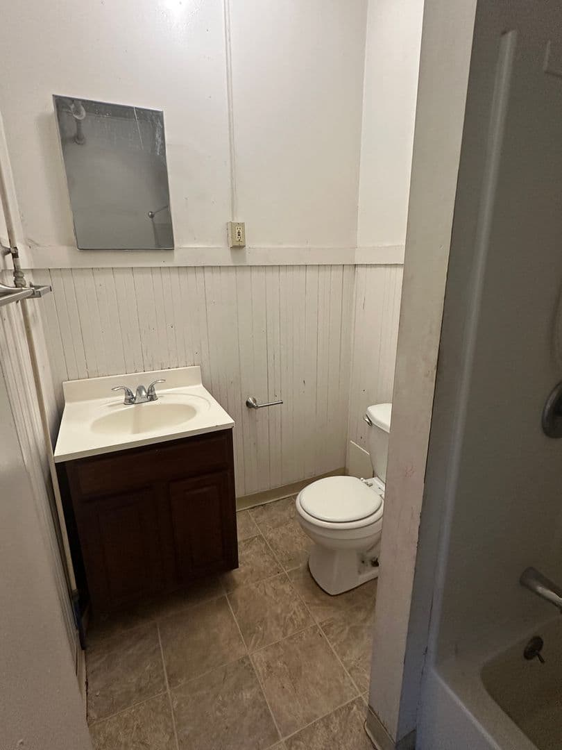 Franklin Apartment: 330-336 Central Street