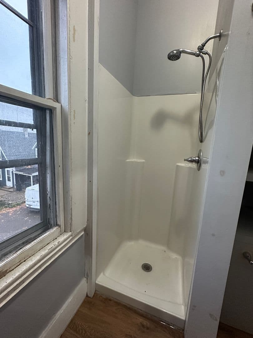 Laconia Apartment: 50-52 Rowe Court