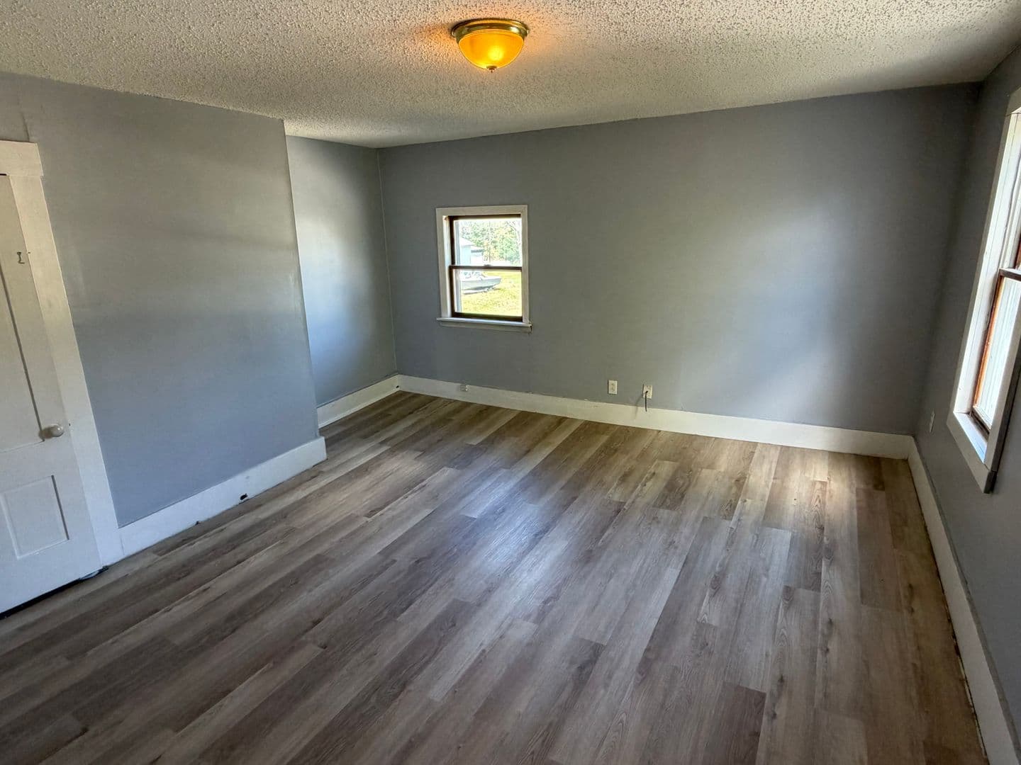 Farmington Apartment: 15-27 Mechanic Street