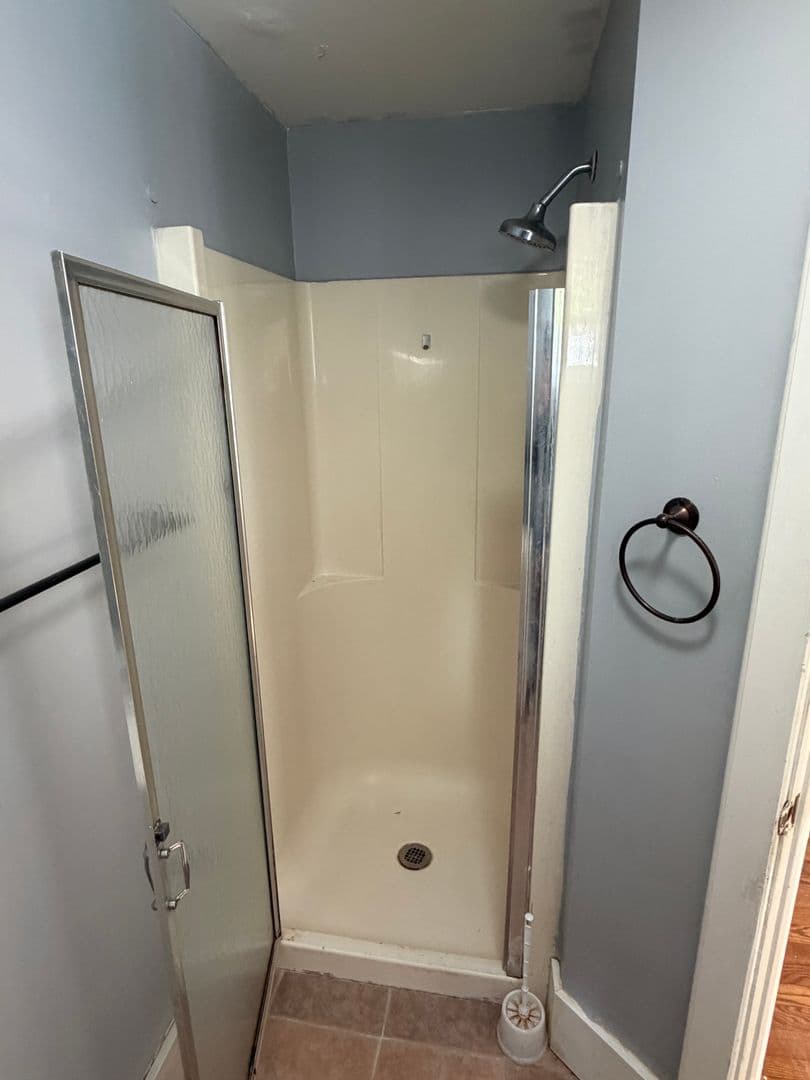 Farmington Apartment: 297 Main Street