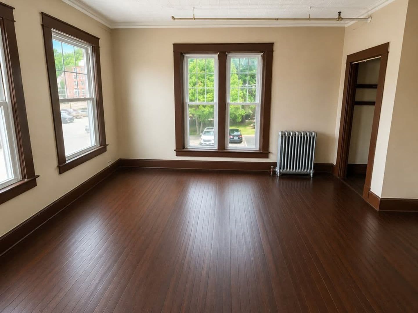 Franklin Apartment: 330-336 Central Street