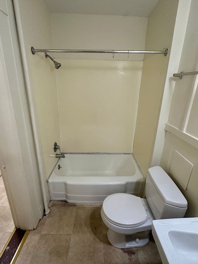 Manchester Apartment: 62-64 Merrimack Street