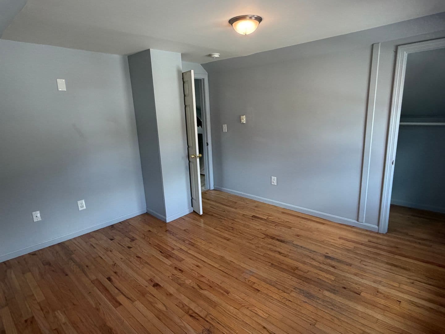 Farmington Apartment: 19 Winter Street