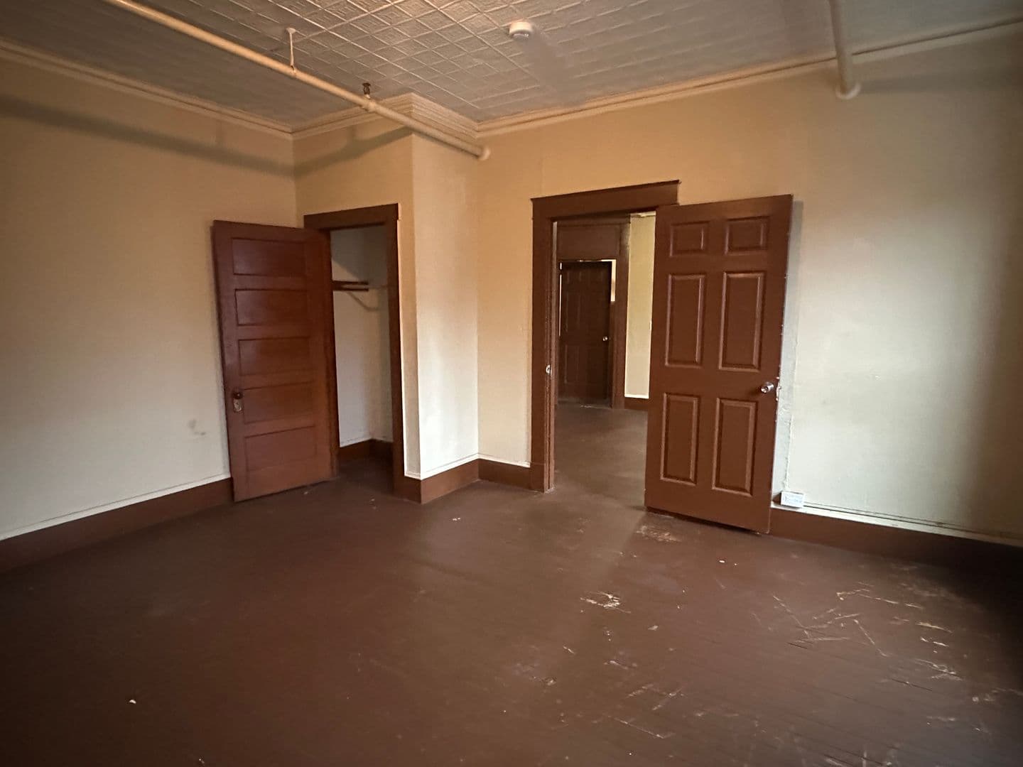 Franklin Apartment: 330-336 Central Street