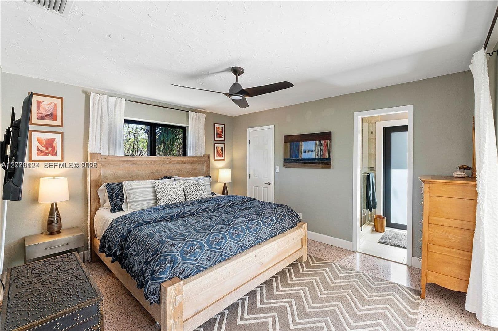 HOLLYWOOD House: 3700 W PARK RD