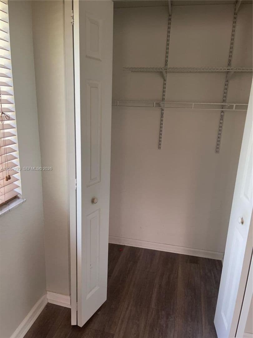 BOYNTON BEACH House: 2847 S EVERGREEN CIR