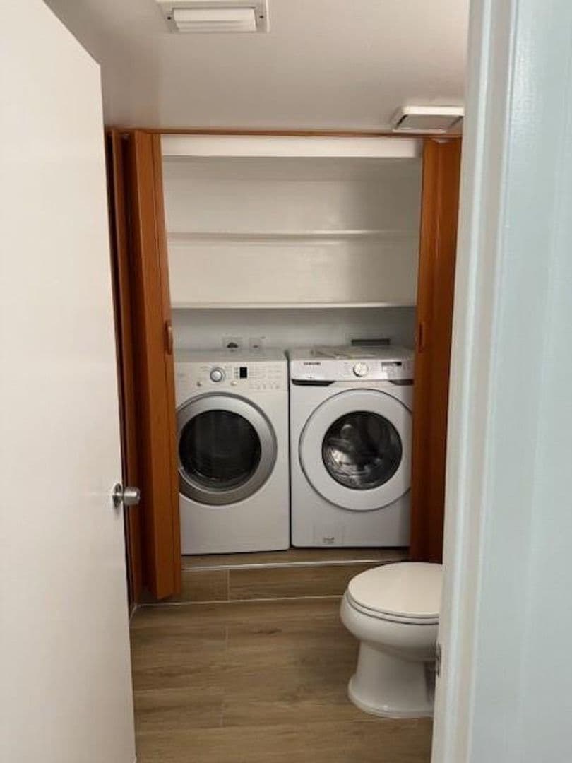 DAVIE House: 1210 SW 118TH TER #1210