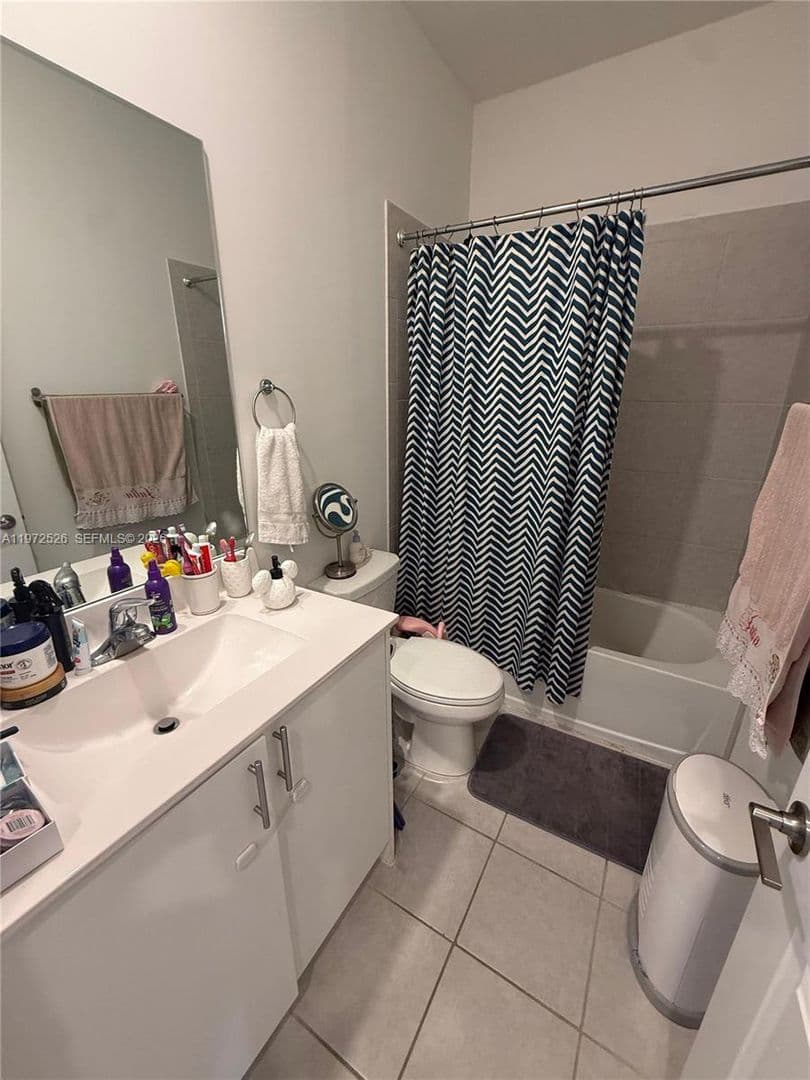 MIAMI GARDENS House: 20378 NW 6TH AVE