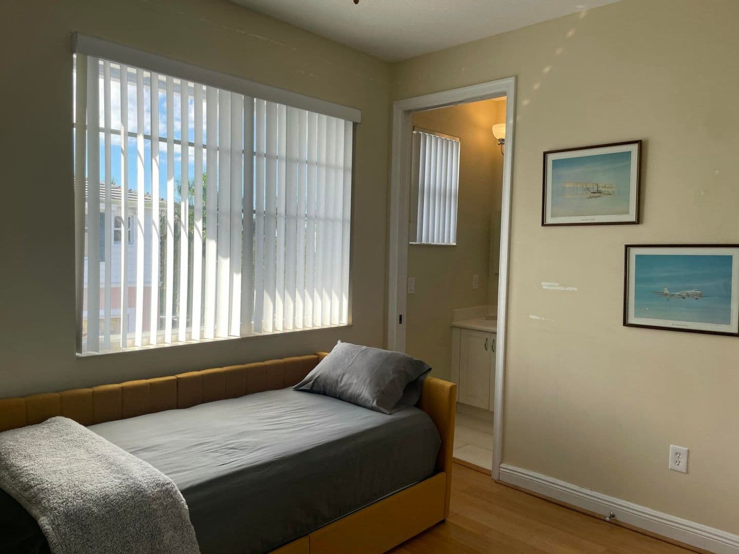 BOCA RATON House: 552 NW 39TH CIR #UNIT 552