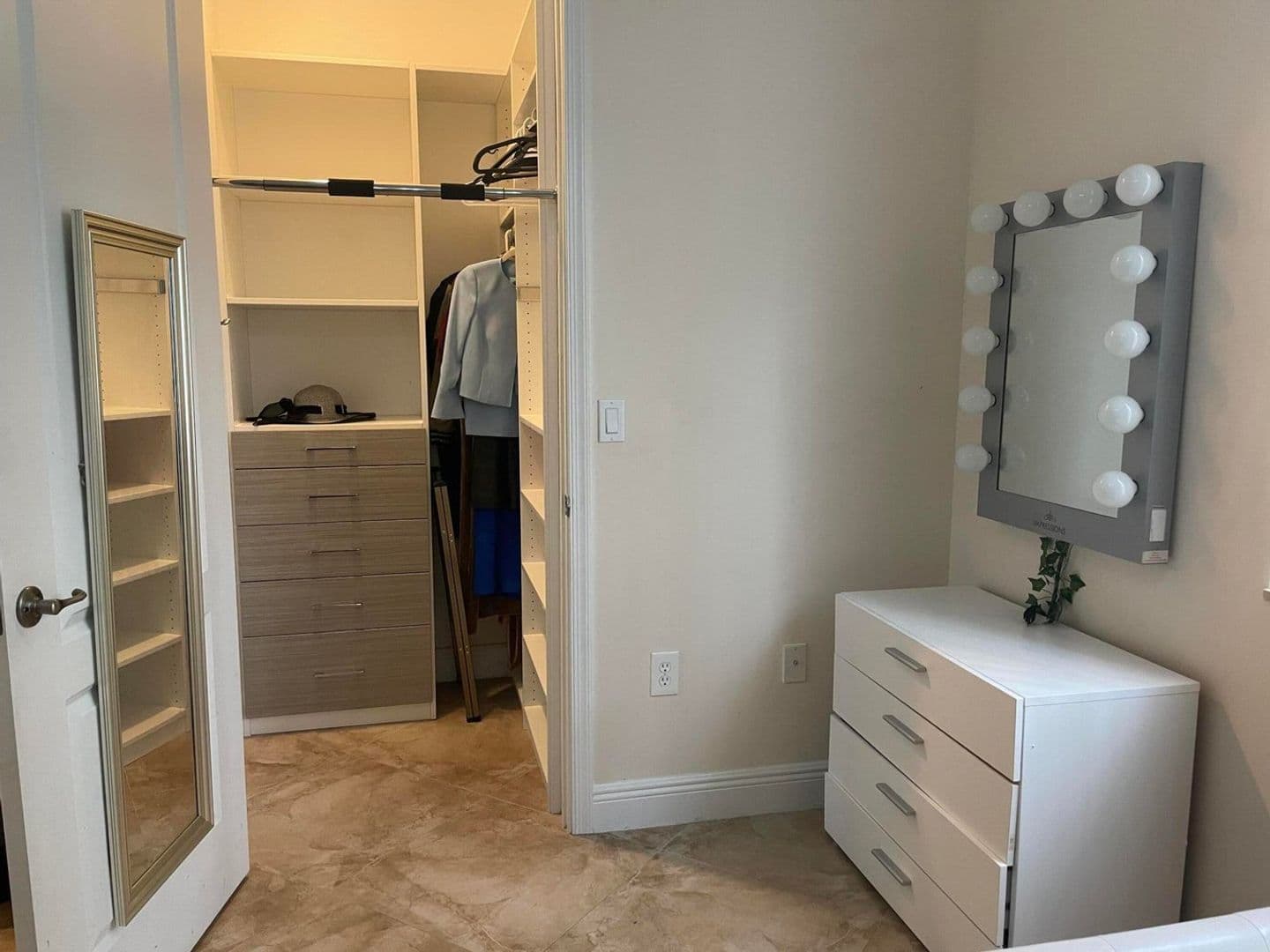 BOCA RATON House: 552 NW 39TH CIR #UNIT 552