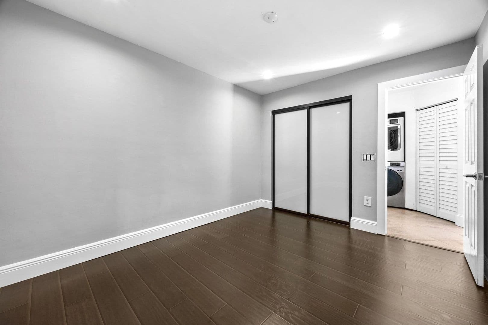 DAVIE House: 11110 SW 9TH PL