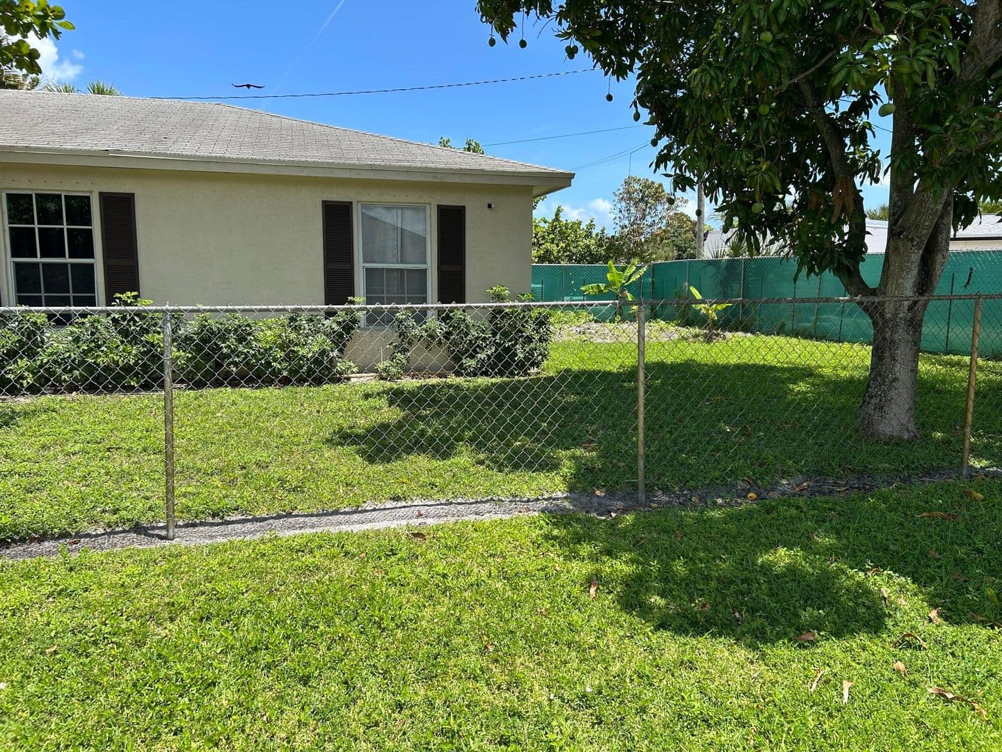 BOYNTON BEACH House: 806 NW 1ST ST