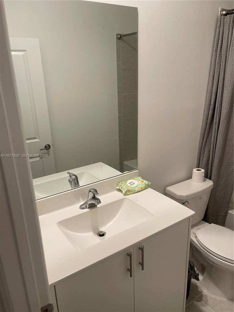 MIAMI GARDENS House: 20344 NW 6TH PL #20344