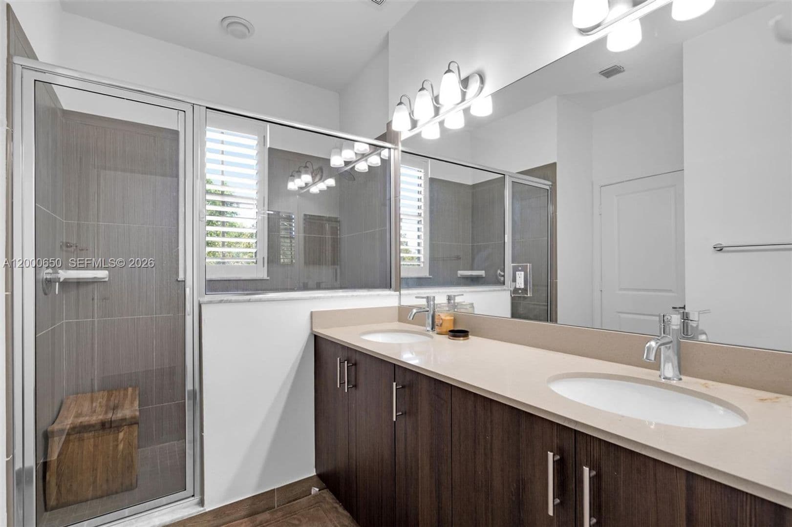 TAMARAC House: 5113 NW 52ND ST #5113