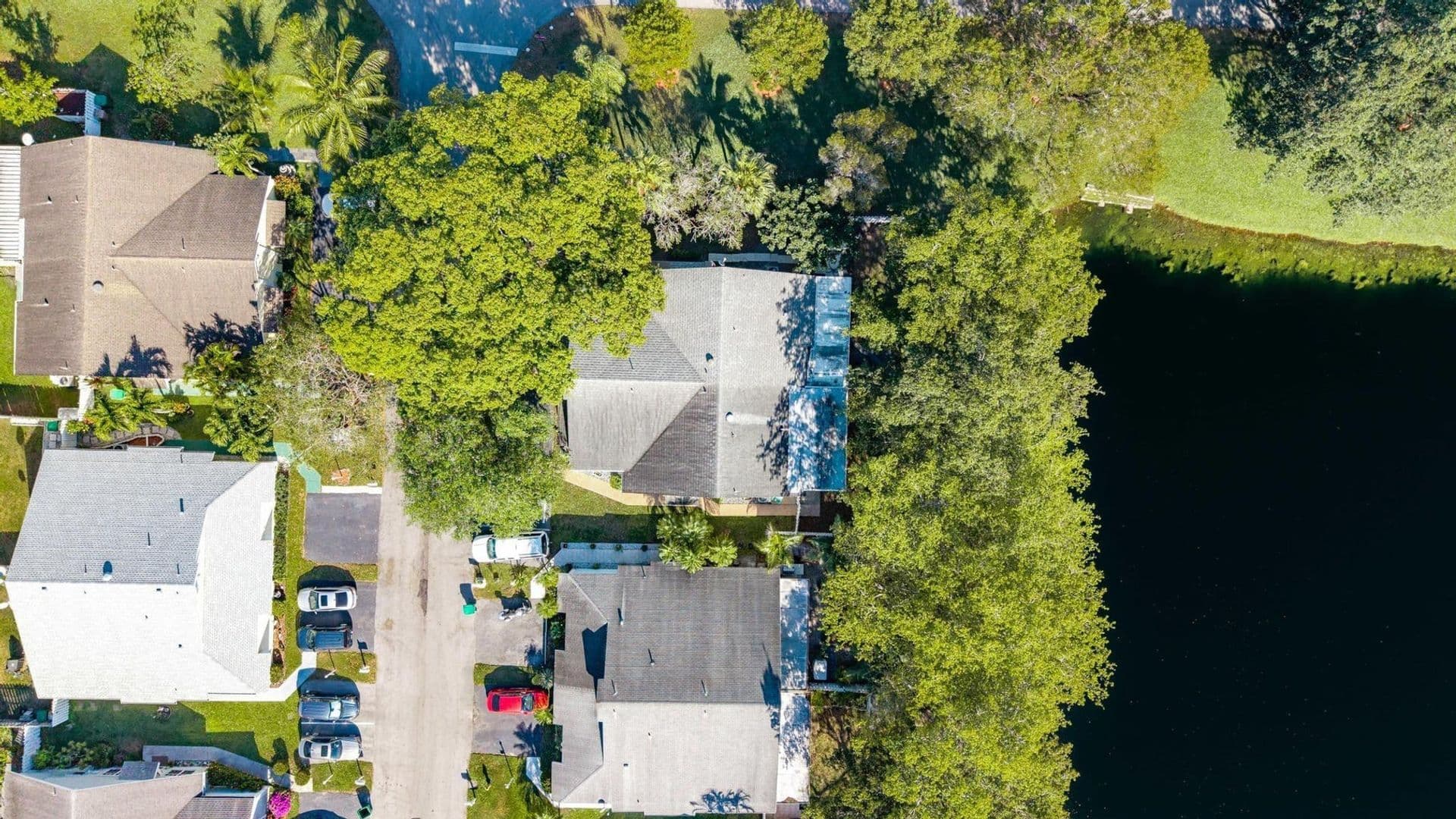 DAVIE House: 11110 SW 9TH PL