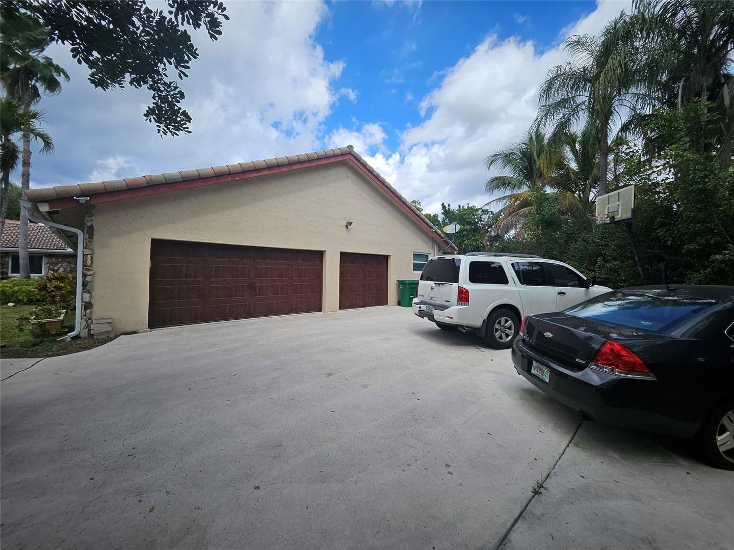 CORAL SPRINGS House: 197 NW 113TH WAY #197