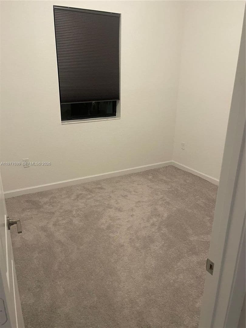 MIAMI GARDENS House: 20344 NW 6TH PL #20344