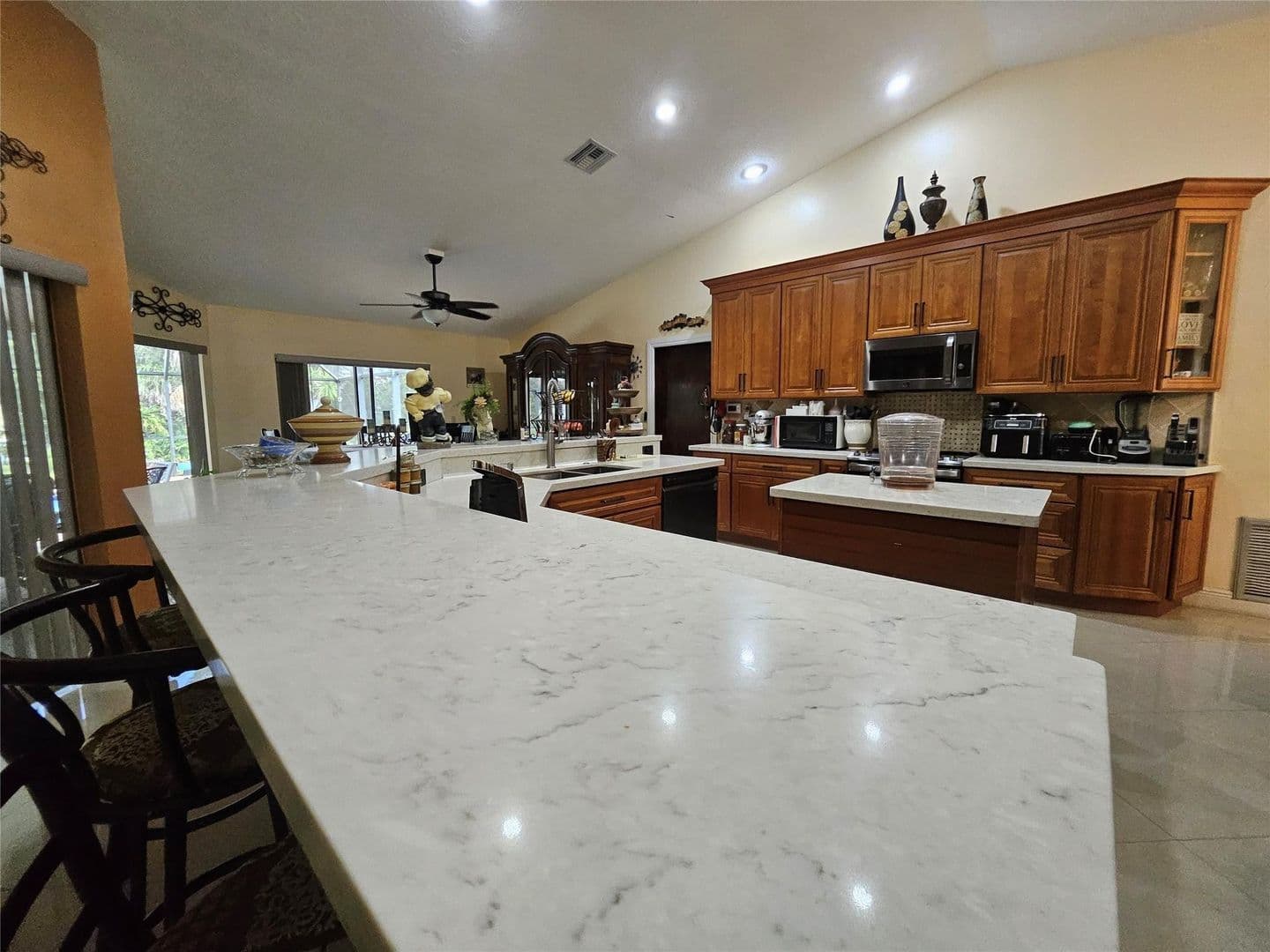 CORAL SPRINGS House: 197 NW 113TH WAY #197