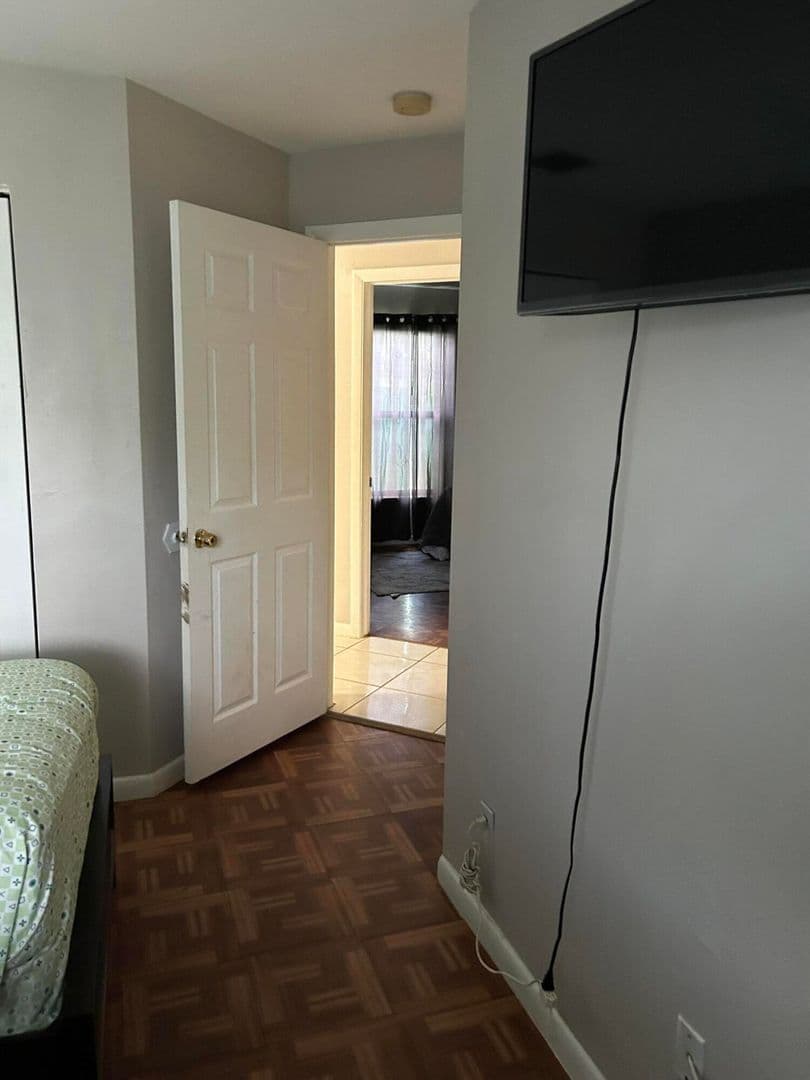 BOYNTON BEACH House: 806 NW 1ST ST