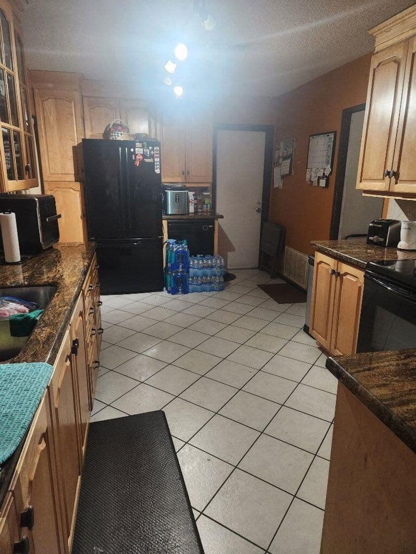 TAMARAC House: 6717 NW 59TH ST #6717