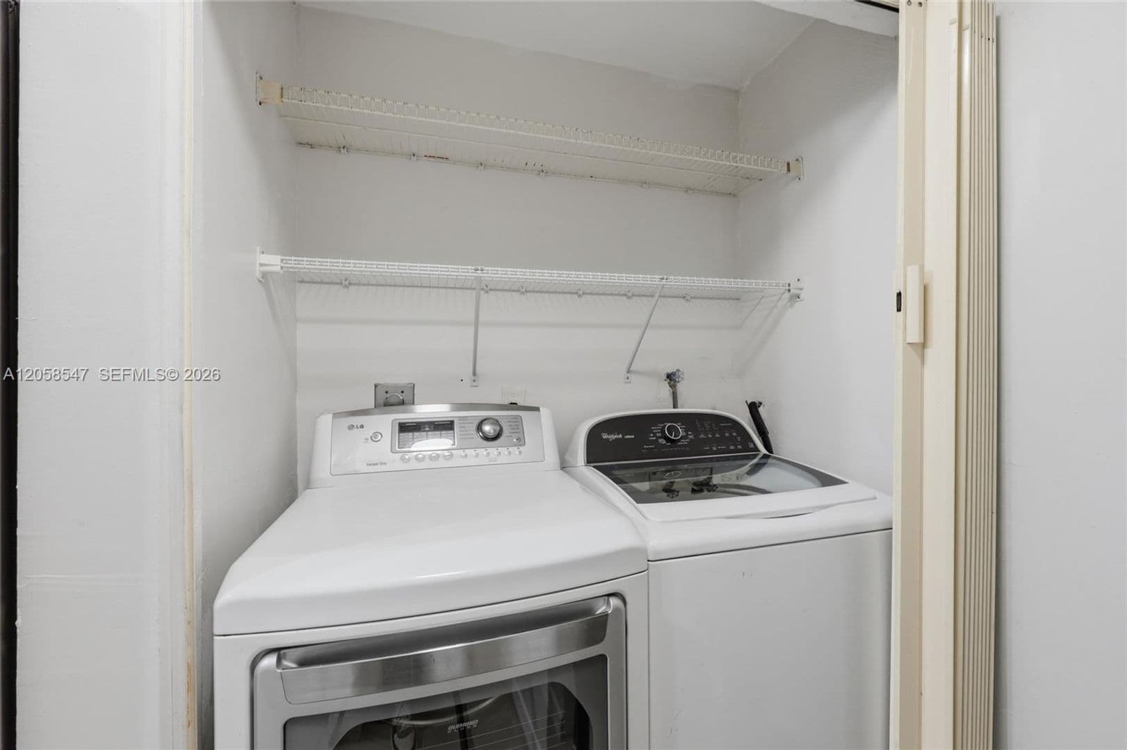 MIRAMAR House: 6929 SW 38TH ST #Townhouse 2-L