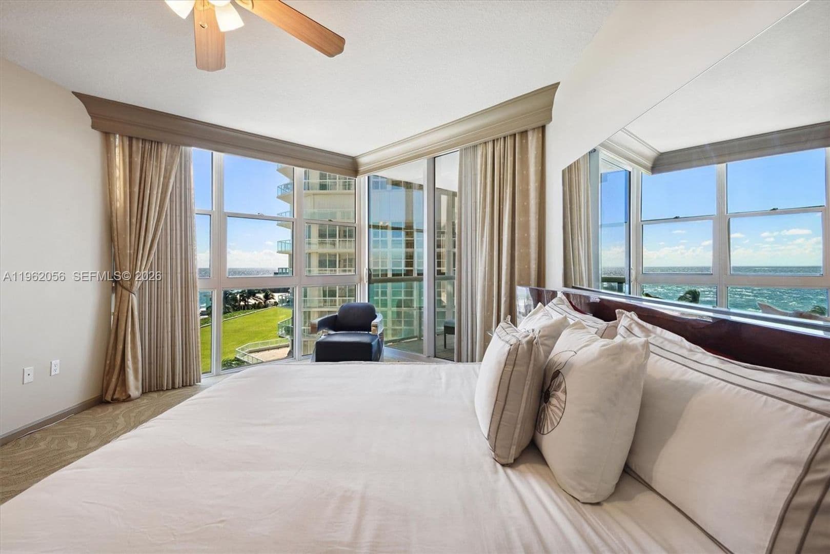 HOLLYWOOD House: 6051 N OCEAN DR #APT 602