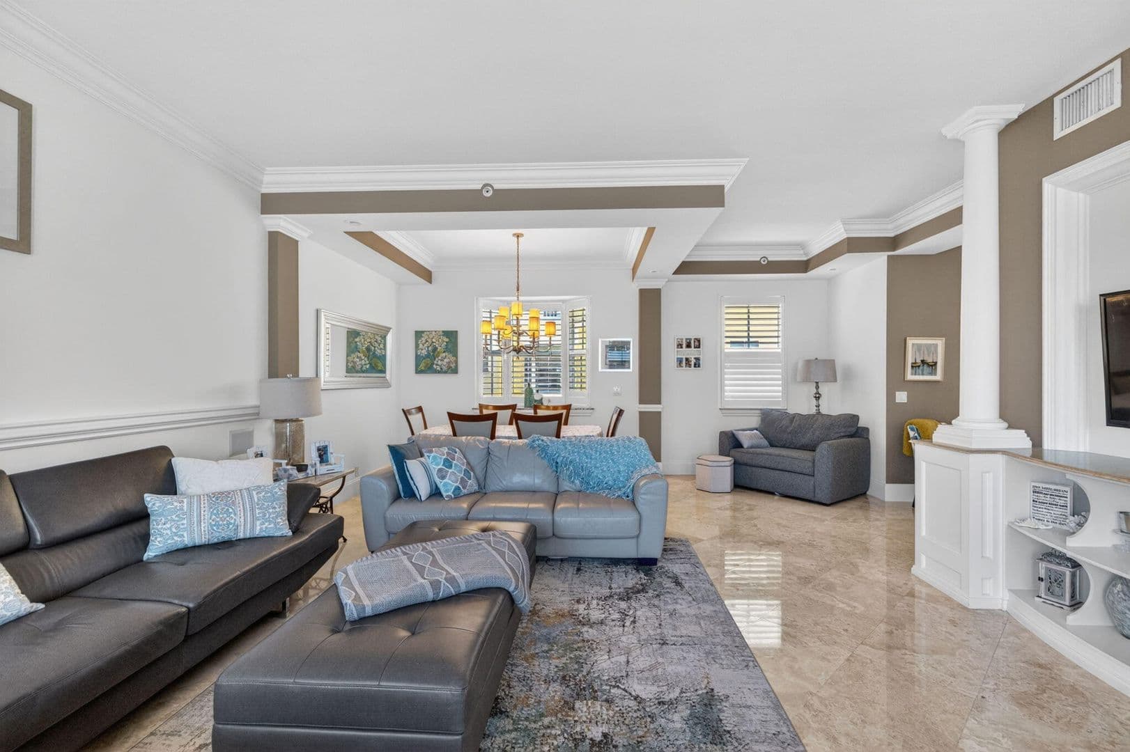 LAUDERDALE BY THE SEA House: 4332 SEAGRAPE DR #APT 4