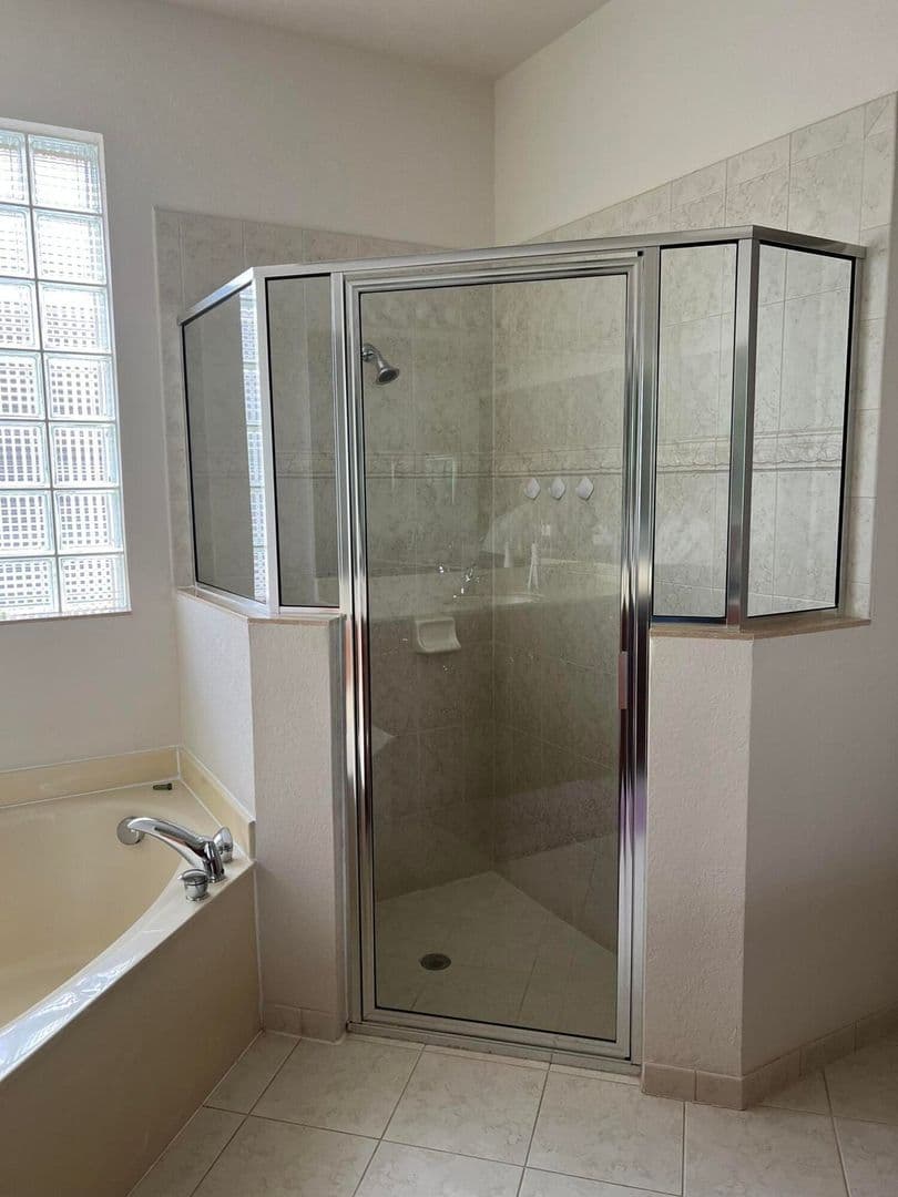 DELRAY BEACH House: 9774 ISLES CAY DR